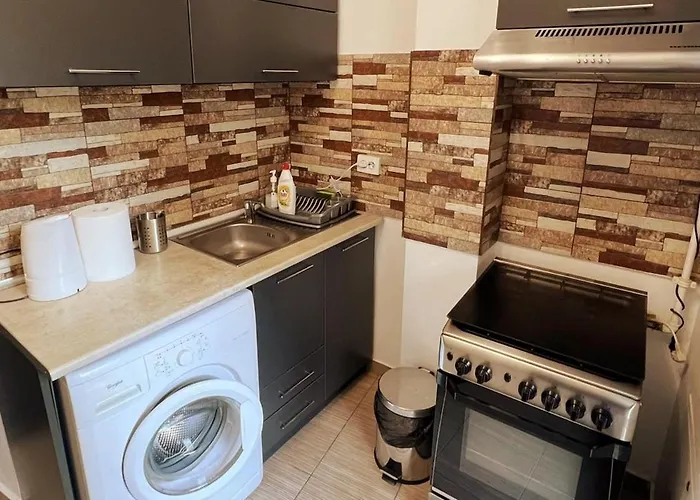 Cosy Flat With Large Balcony * Bukarest
