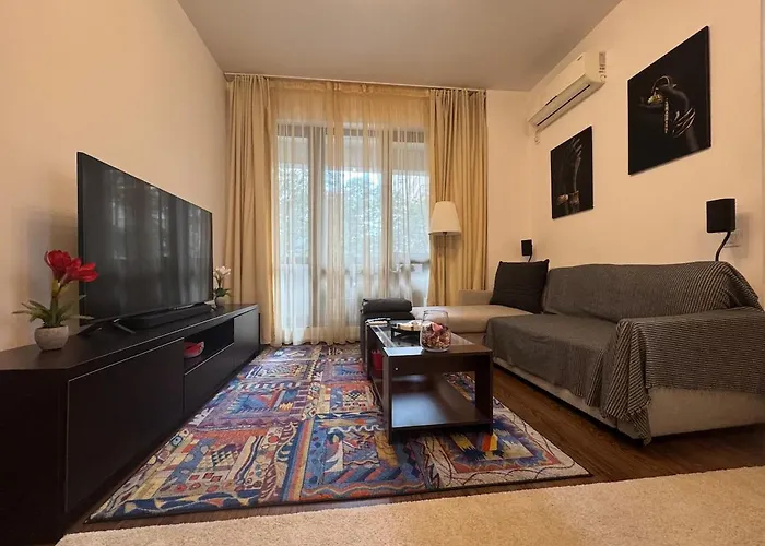 Cosy Flat With Large Balcony * Bukarest