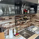 Lejlighed Cosy Flat With Large Balcony *