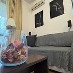 Cosy Flat With Large Balcony *