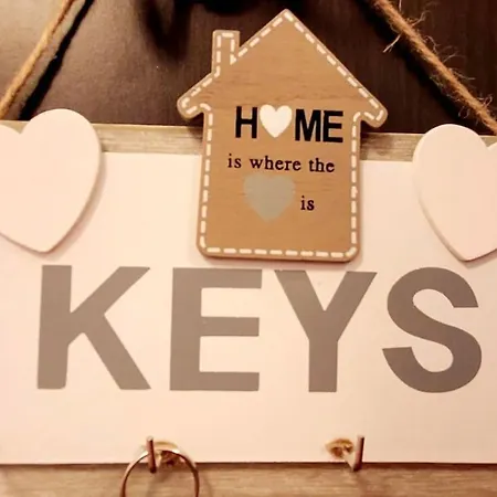 Cosy Flat With Large Balcony Bucharest