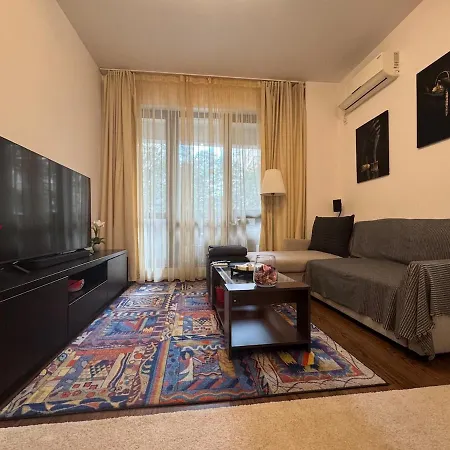 Cosy Flat With Large Balcony * Bucarest