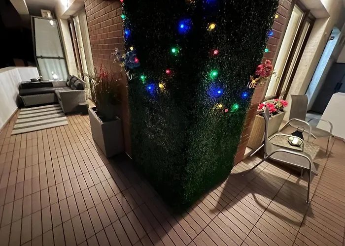 Cosy Flat With Large Balcony Bucareste