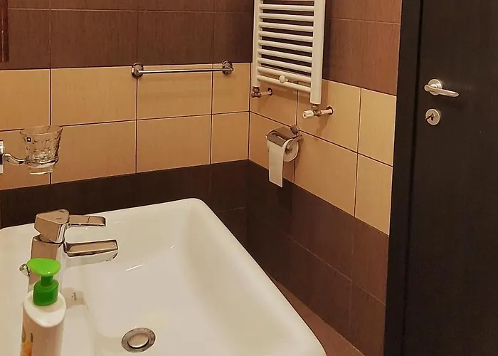 Apartamento Cosy Flat With Large Balcony *