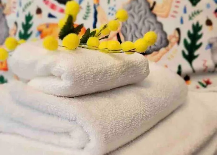 Cosy Flat With Large Balcony