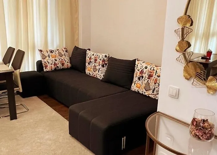 شقة Cosy Flat With Large Balcony *